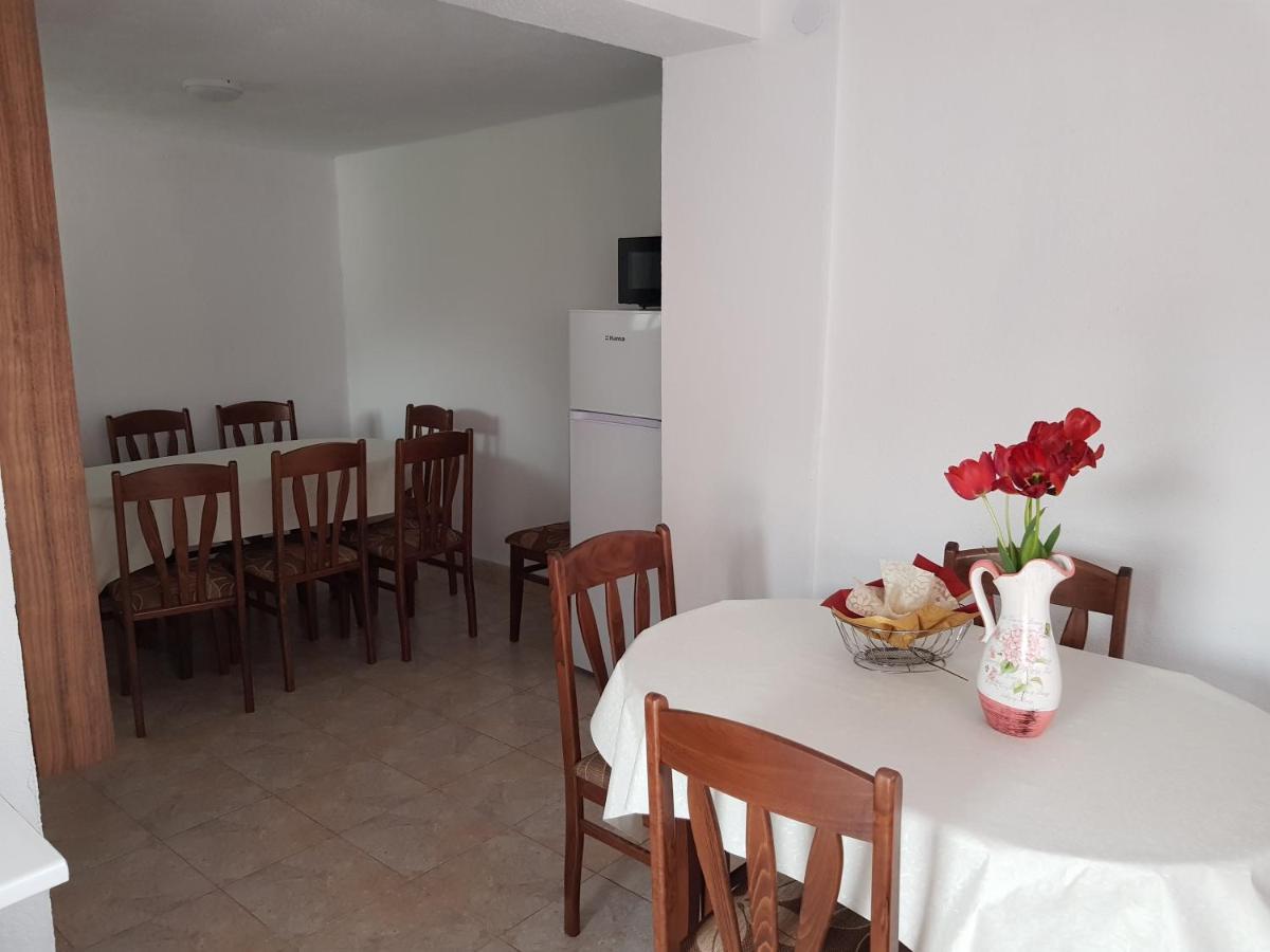 Къща За Гости Вършец Apartment